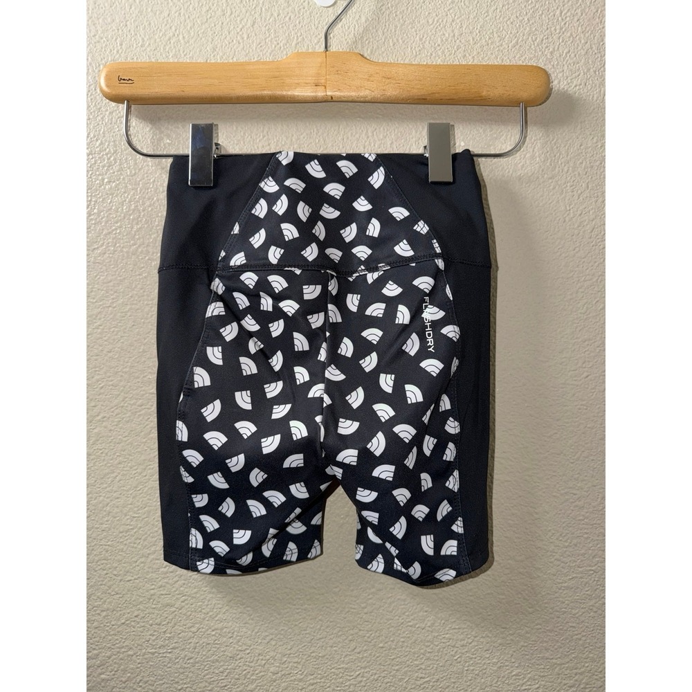 Girls North Face Shorts Size XS (6) - Picture 3 of 4